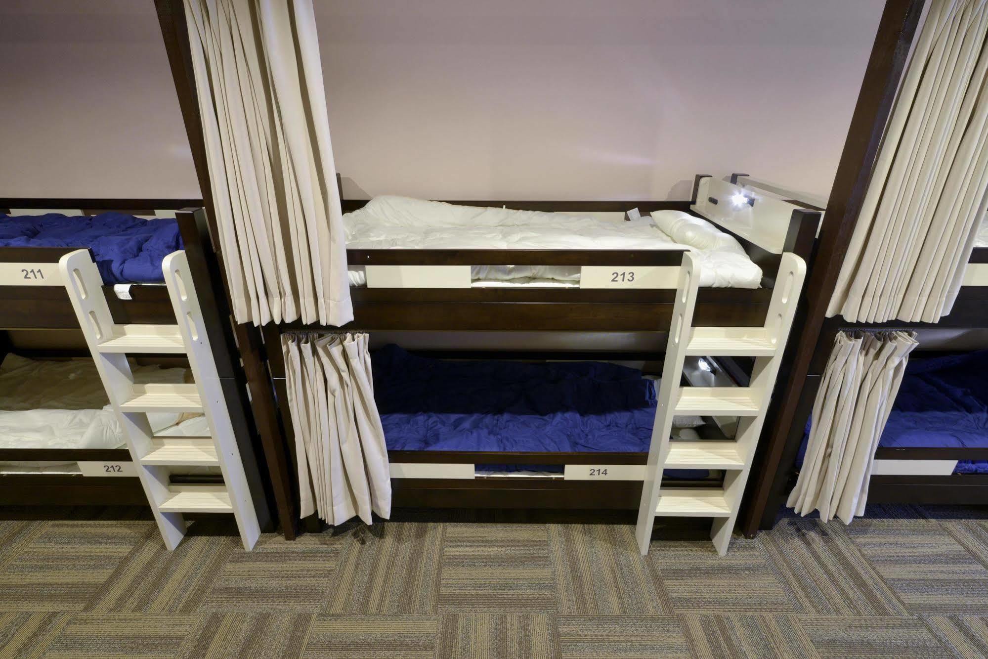 Zen Hostel Яманучи Екстериор снимка
