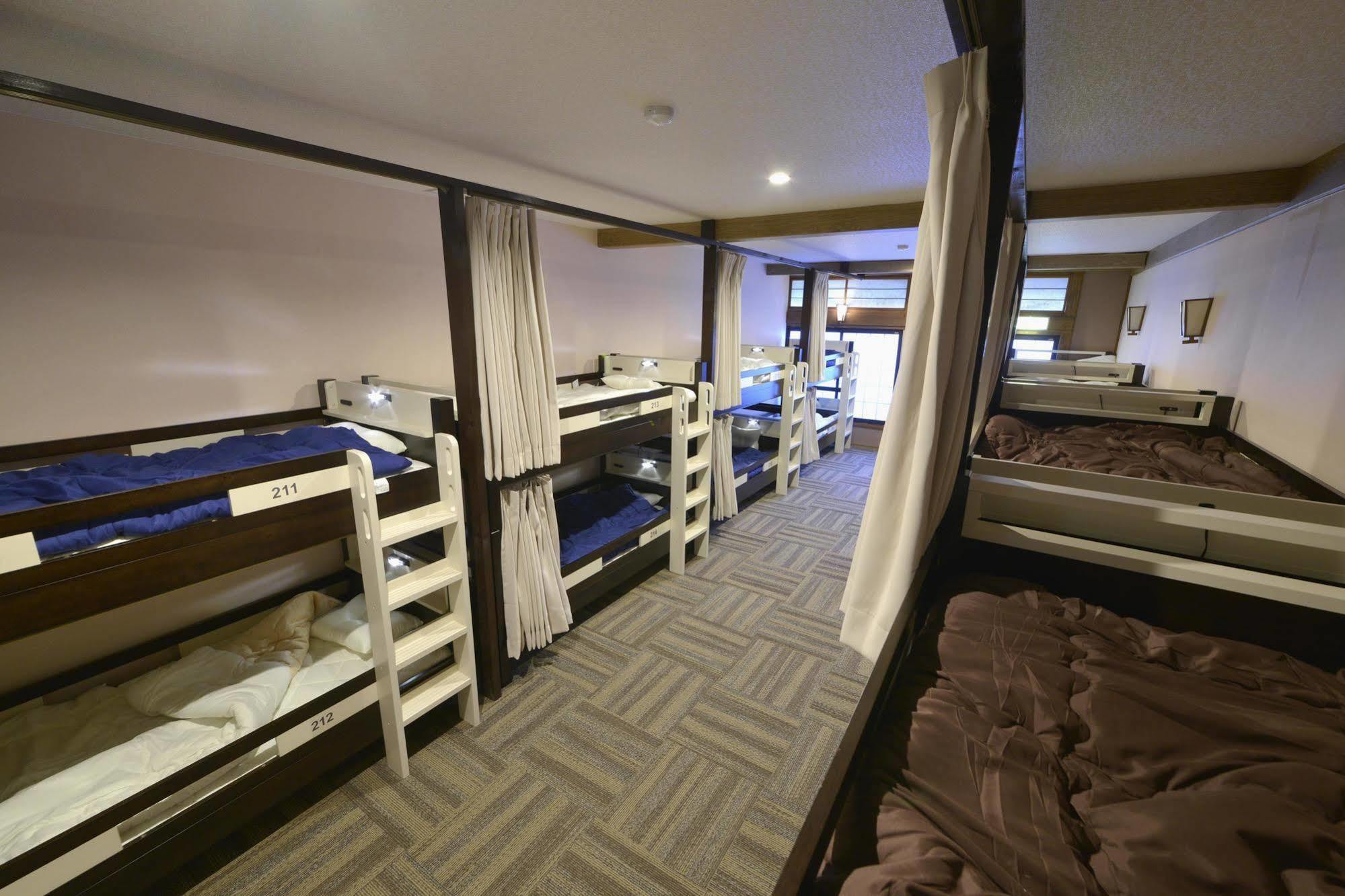 Zen Hostel Яманучи Екстериор снимка