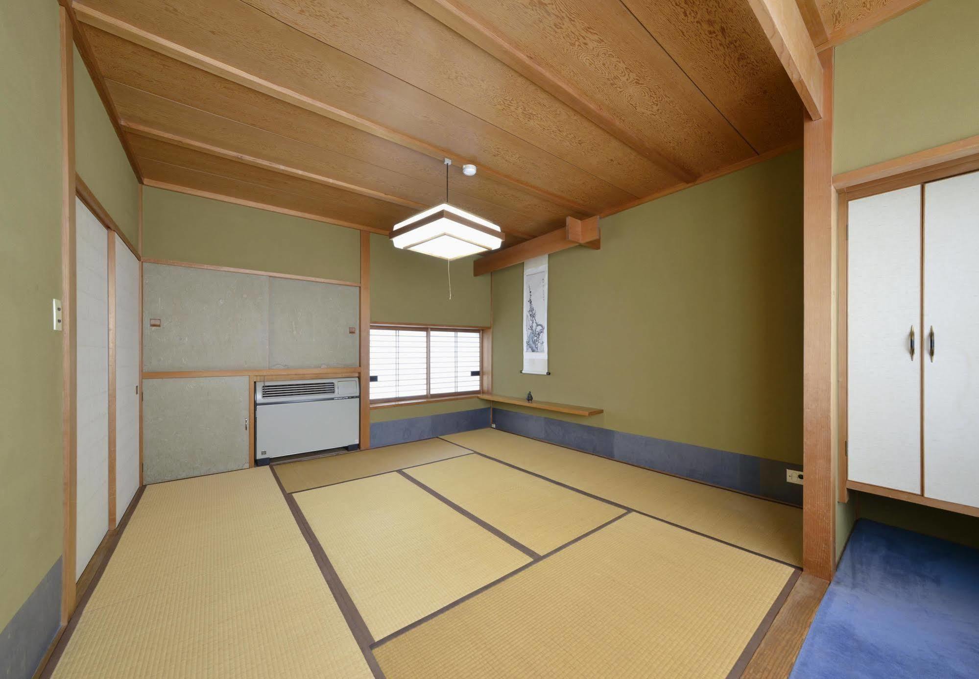 Zen Hostel Яманучи Екстериор снимка