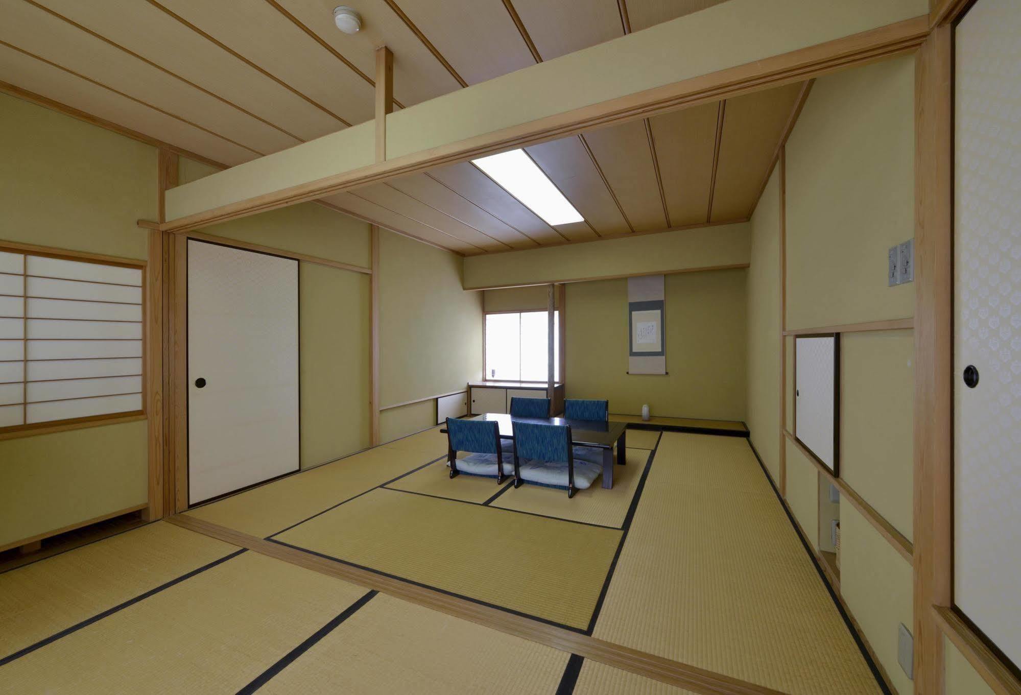Zen Hostel Яманучи Екстериор снимка