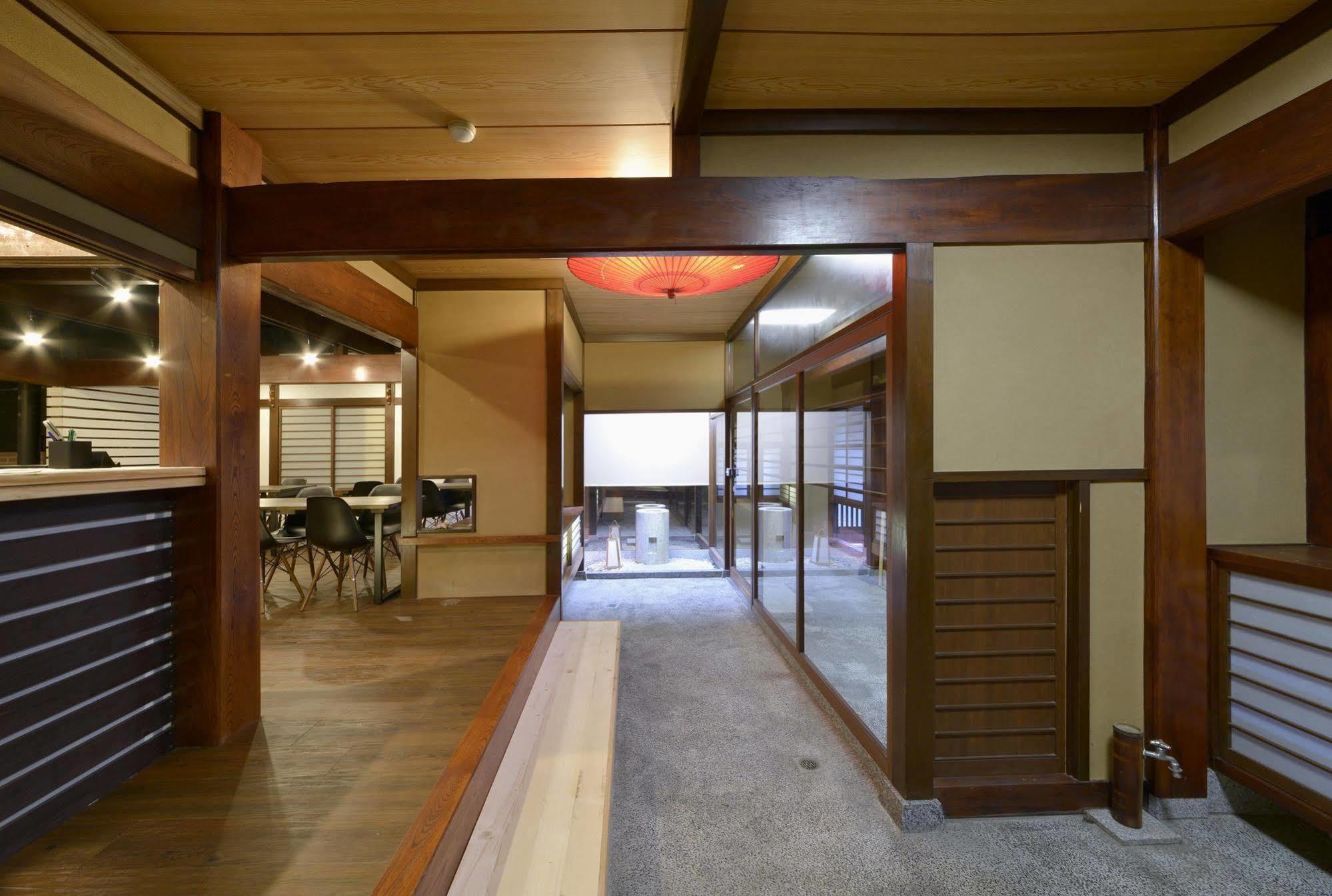 Zen Hostel Яманучи Екстериор снимка