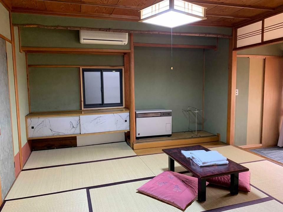 Zen Hostel Яманучи Екстериор снимка